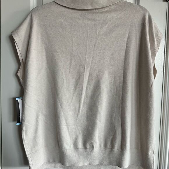 NWT - DKNY  Women’s Ivory Color V Neck Short Sleeve Sweater - Size Large - Picture 5 of 5
